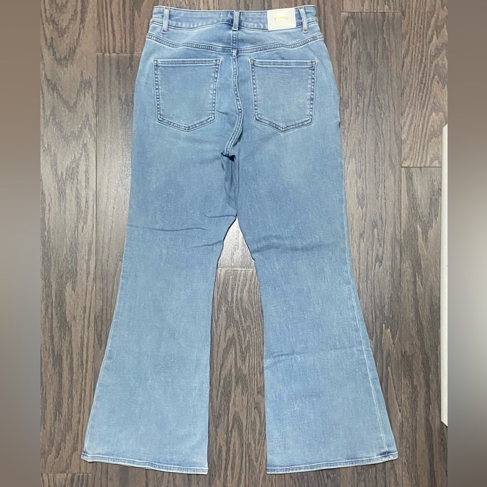 Express light Wash Blue Women's Jeans - Picture 11 of 11